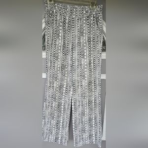 SO linen blend black, ivory Medium women's pull on pants (rg 3)